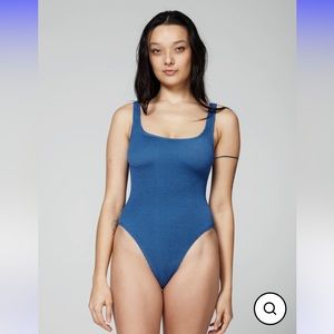 YOUSWIM - Aplomb One-Piece Crinkle Suit OS - BLACK COLOR